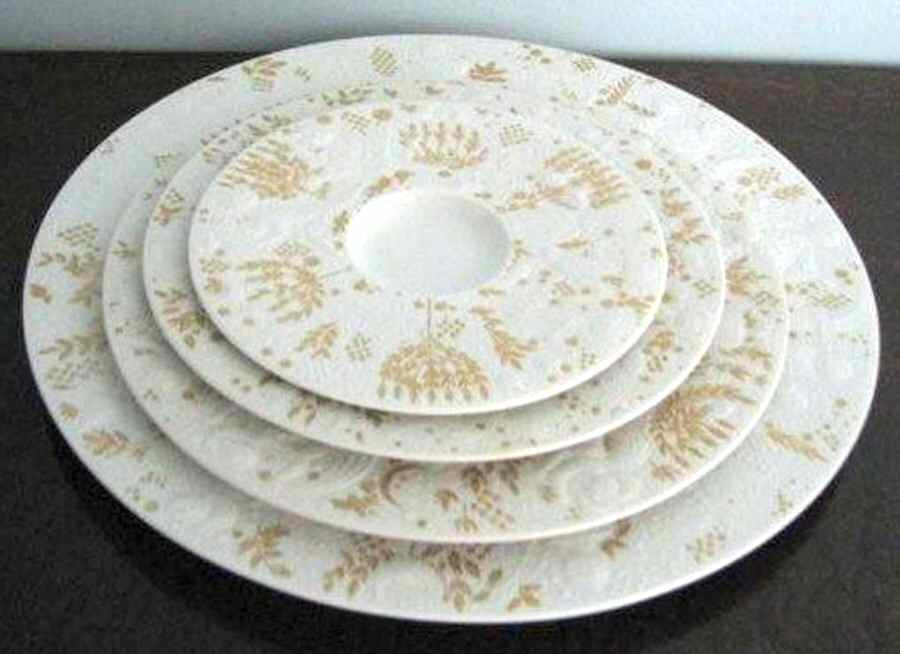 Monogramstanos Luncheon Plate by Rosenthal - Continental-1