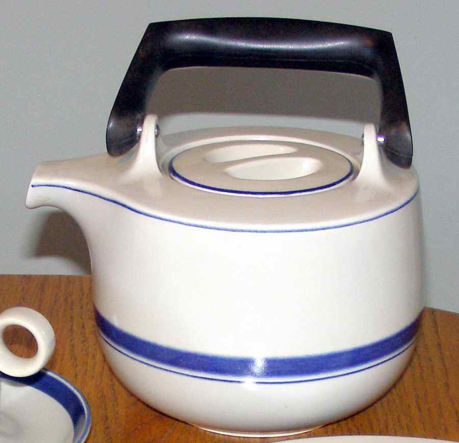 Nastro Teapot & Lid by Rosenthal - Continental-1