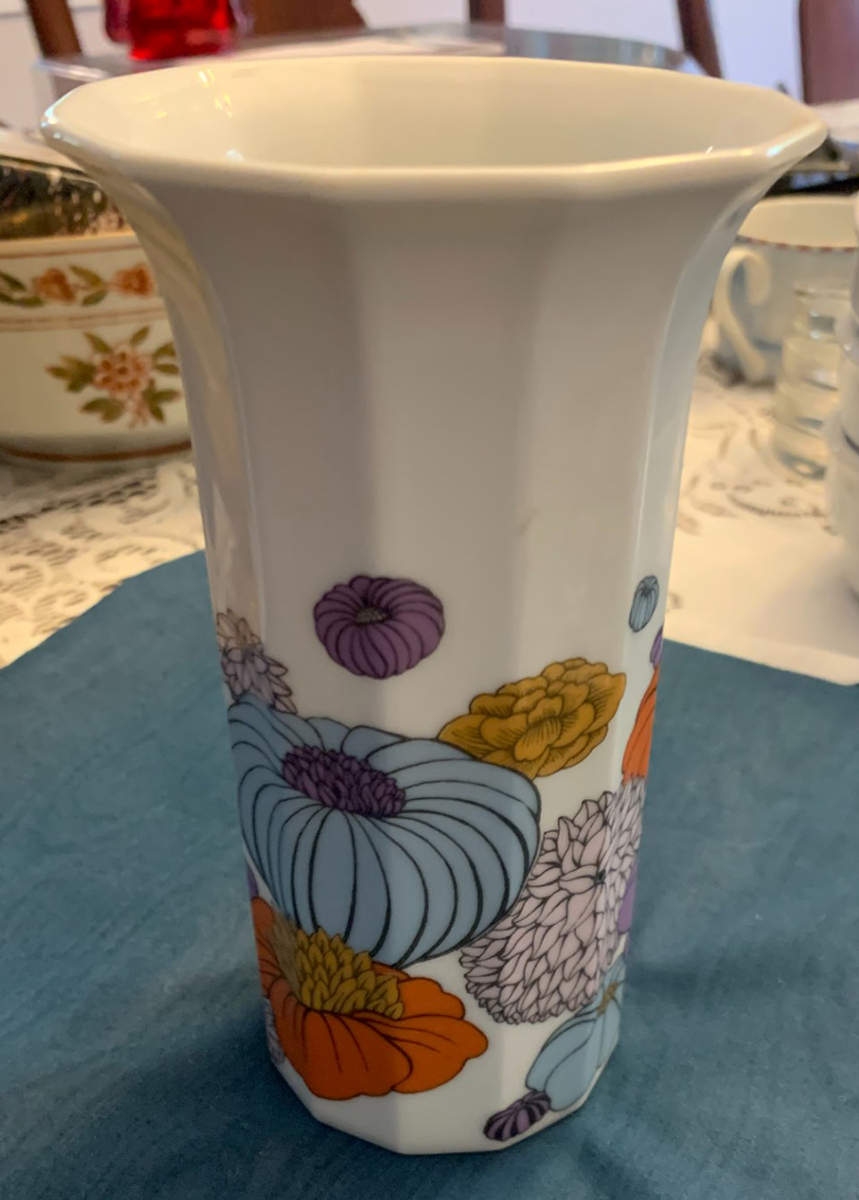 Patras 6" Vase by Rosenthal - Continental-1