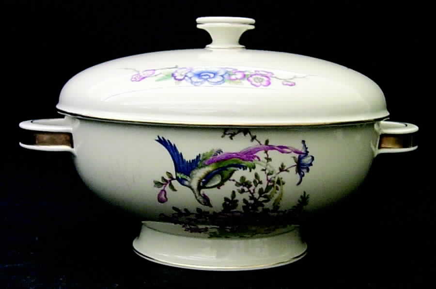 Phoenix (Winifred Shape) Tureen &  Lid by Rosenthal - Continental-1