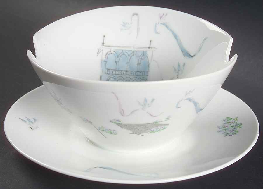 Plaza Gravy Boat with Attached Underplate by Rosenthal - Continental-1