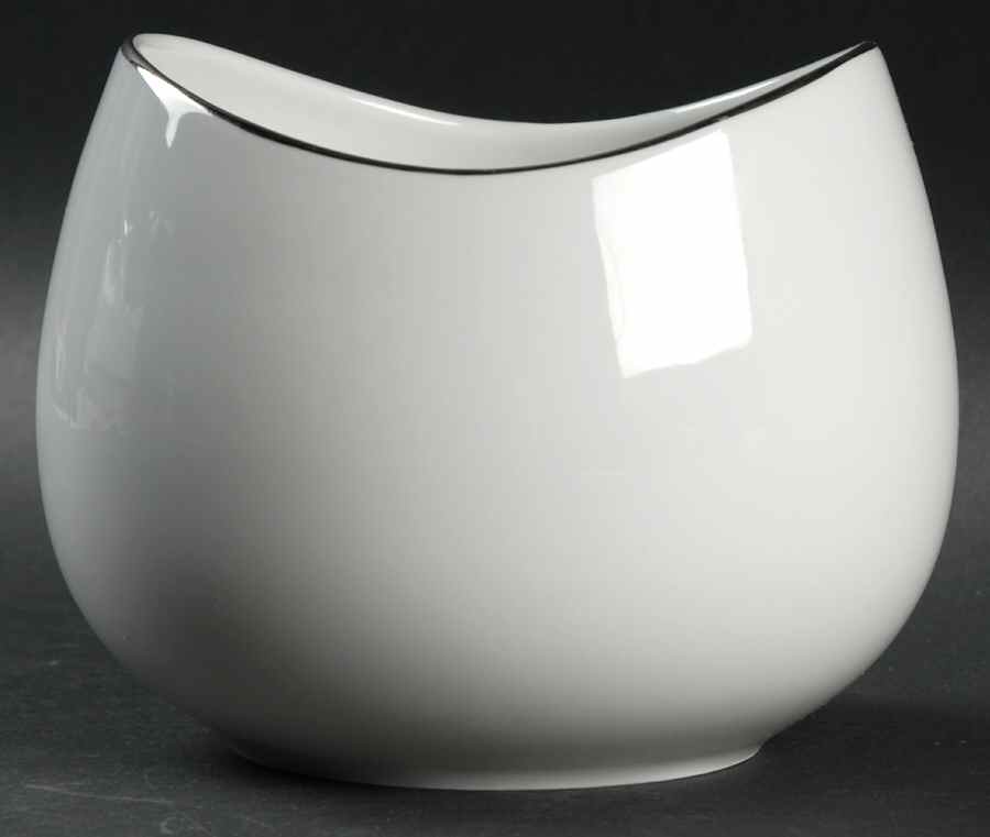 Platinum Band (Rhythm Shape) Gravy Boat by Rosenthal - Continental-1