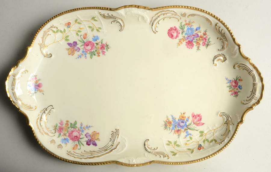 Pompadour (Sanssouci Shape) 15" Oval Serving Platter by Rosenthal - Continental-1