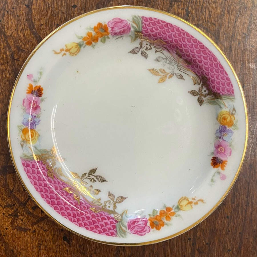 Queen's Rose (No Inner Gold Band) Butter Pat by Rosenthal - Continental-1