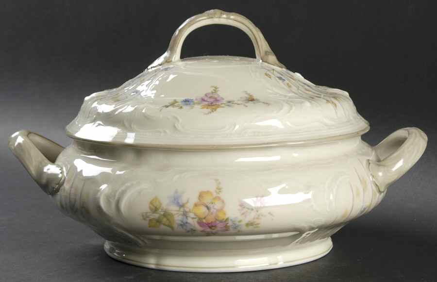 3422 Round Covered Vegetable by Rosenthal - Continental-1