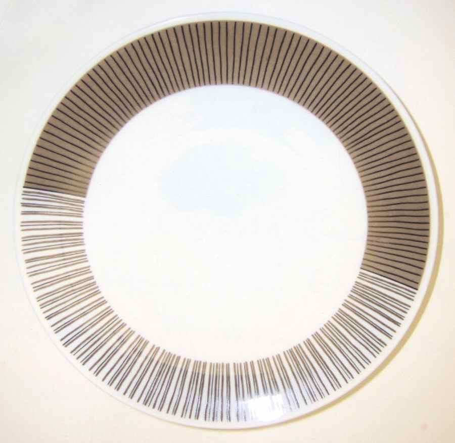 R121 Dinner Plate by Rosenthal - Continental-1