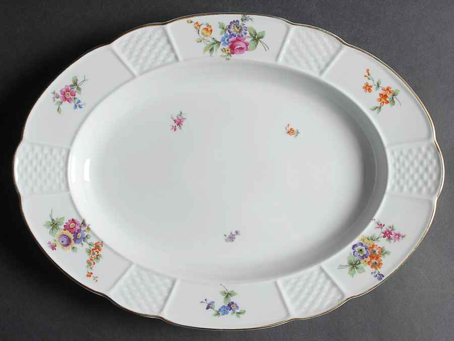 R138 12" Oval Serving Platter by Rosenthal - Continental-1