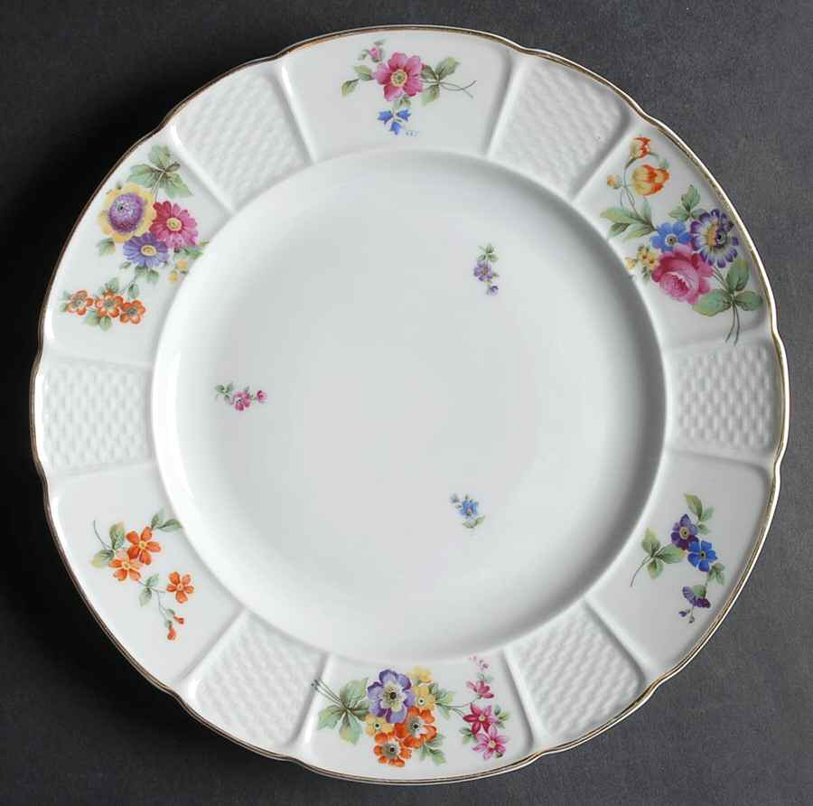 R138 Luncheon Plate by Rosenthal - Continental-1