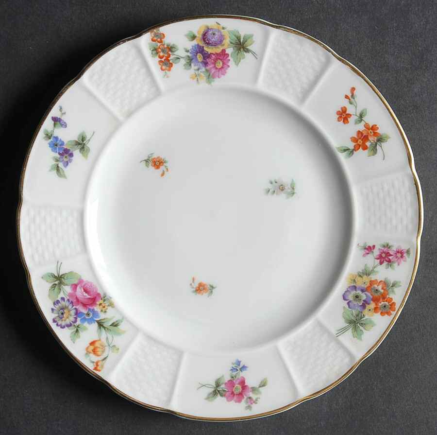 R138 Bread & Butter Plate by Rosenthal - Continental-1