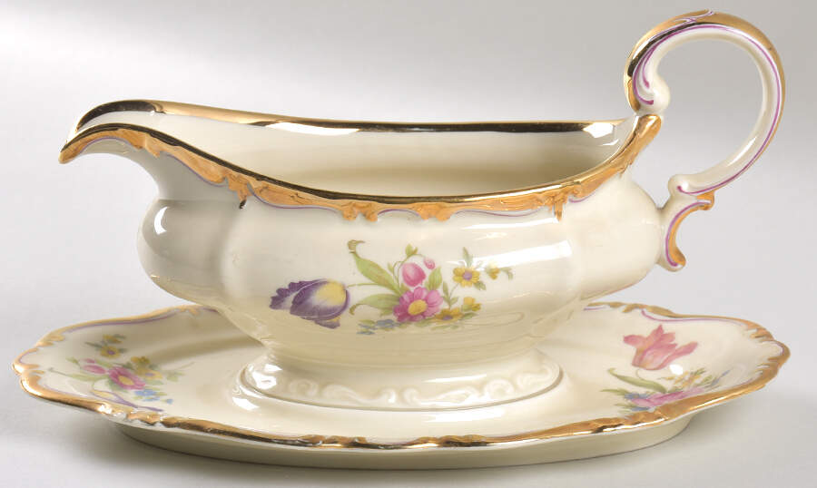 R14 (Pompadour Shape) Gravy Boat with Attached Underplate by Rosenthal - Continental-1