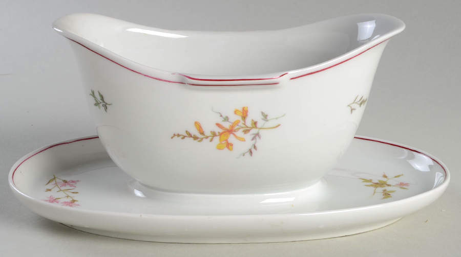 R142 Gravy Boat with Attached Underplate by Rosenthal - Continental-1