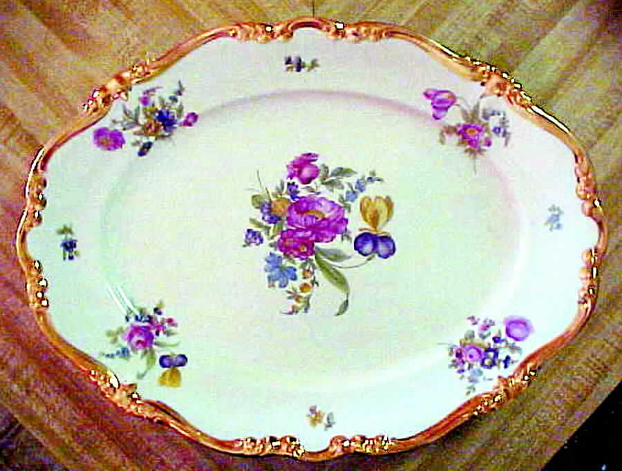 R143 11" Oval Serving Platter by Rosenthal - Continental-1