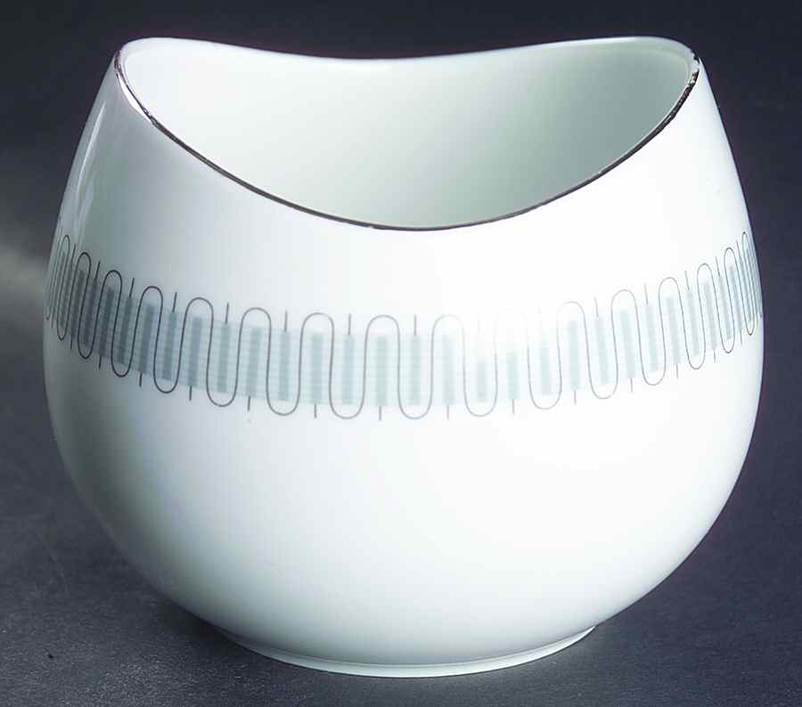 R144 Gravy Boat by Rosenthal - Continental-1