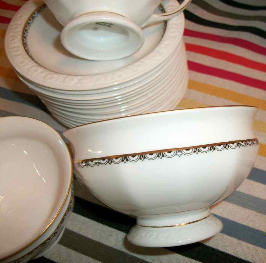 R16 Footed Cup by Rosenthal - Continental-1