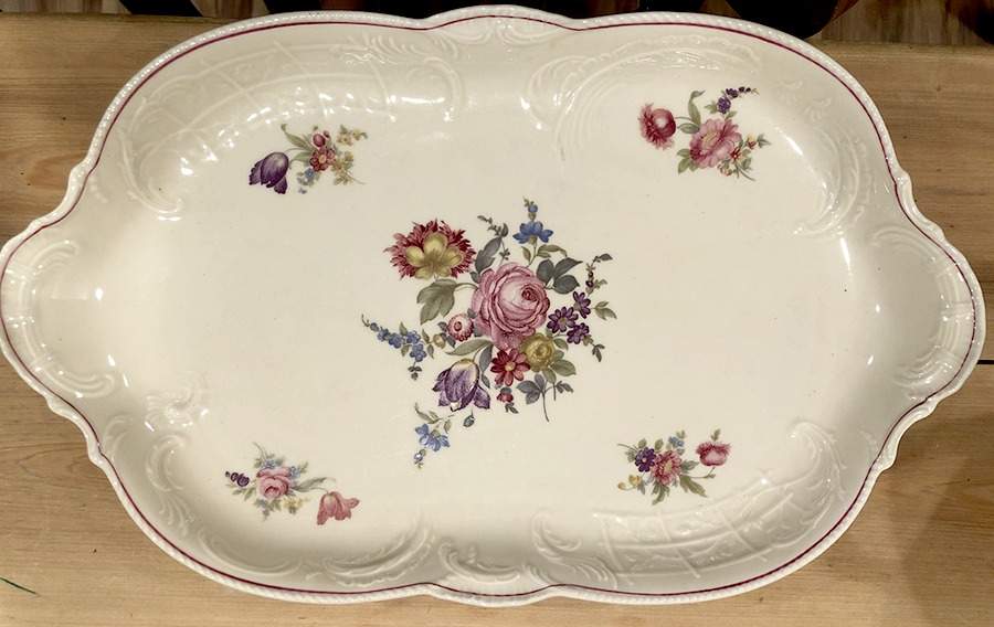 R17 15" Oval Serving Platter by Rosenthal - Continental-1