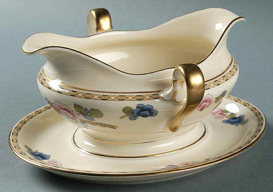 2638 Gravy Boat with Attached Underplate by Rosenthal - Continental-1
