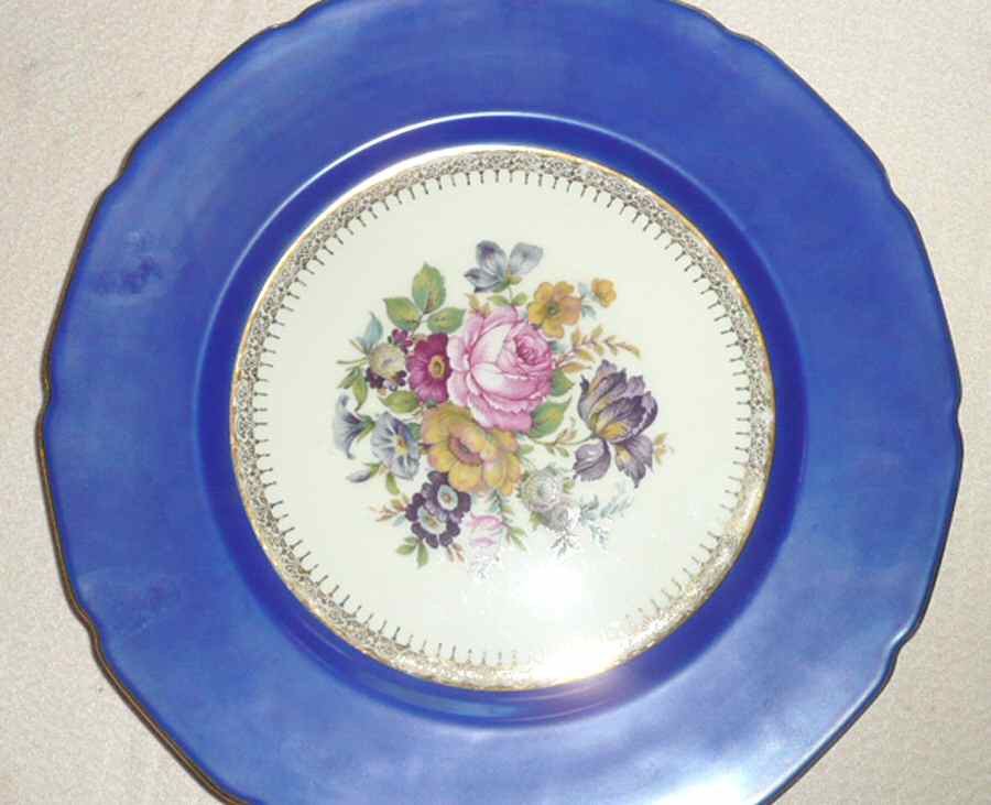 R182 Dinner Plate by Rosenthal - Continental-1