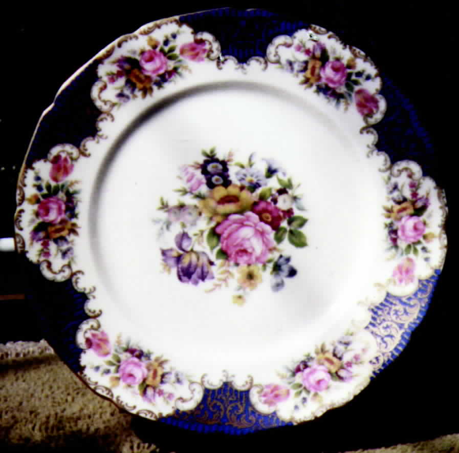 R186 Dinner Plate by Rosenthal - Continental-1