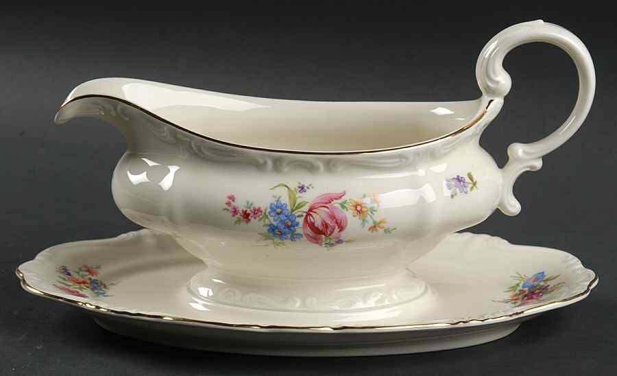 R207 Gravy Boat with Attached Underplate by Rosenthal - Continental-1
