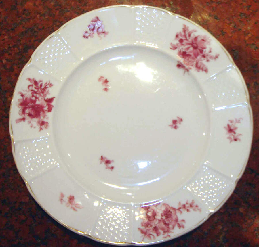 R240 Dinner Plate by Rosenthal - Continental-1