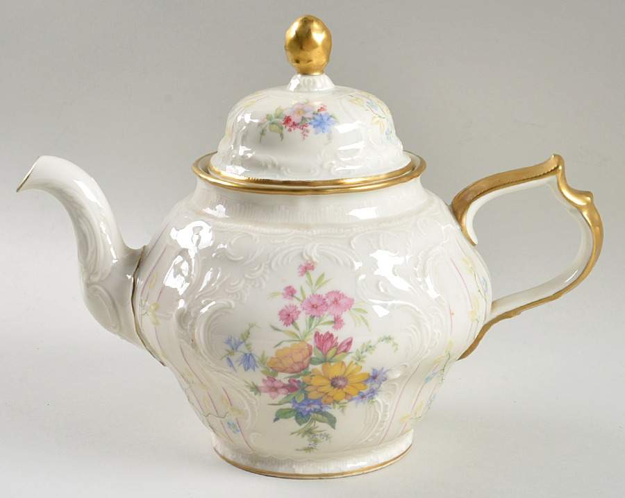 R25 Teapot & Lid by Rosenthal - Continental-1