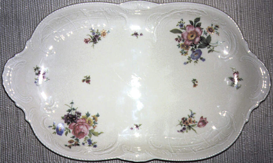 R261 13" Oval Serving Platter by Rosenthal - Continental-1