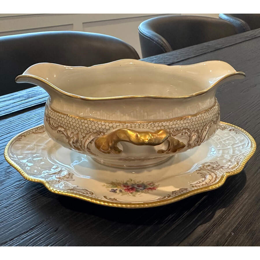 R274 Gravy Boat with Attached Underplate by Rosenthal - Continental-1