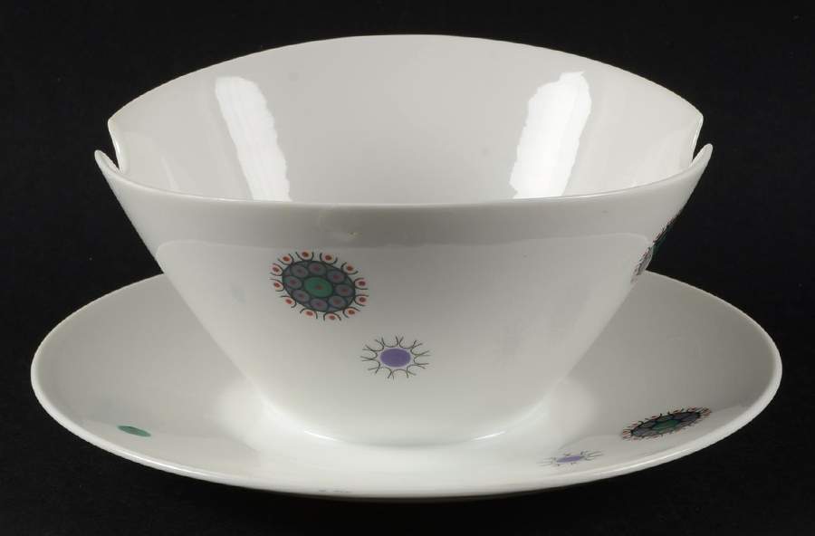 R29 Gravy Boat with Attached Underplate by Rosenthal - Continental-1
