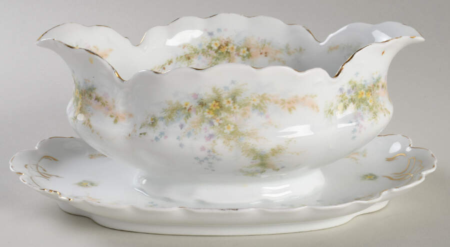 R322 Gravy Boat with Attached Underplate by Rosenthal - Continental-1