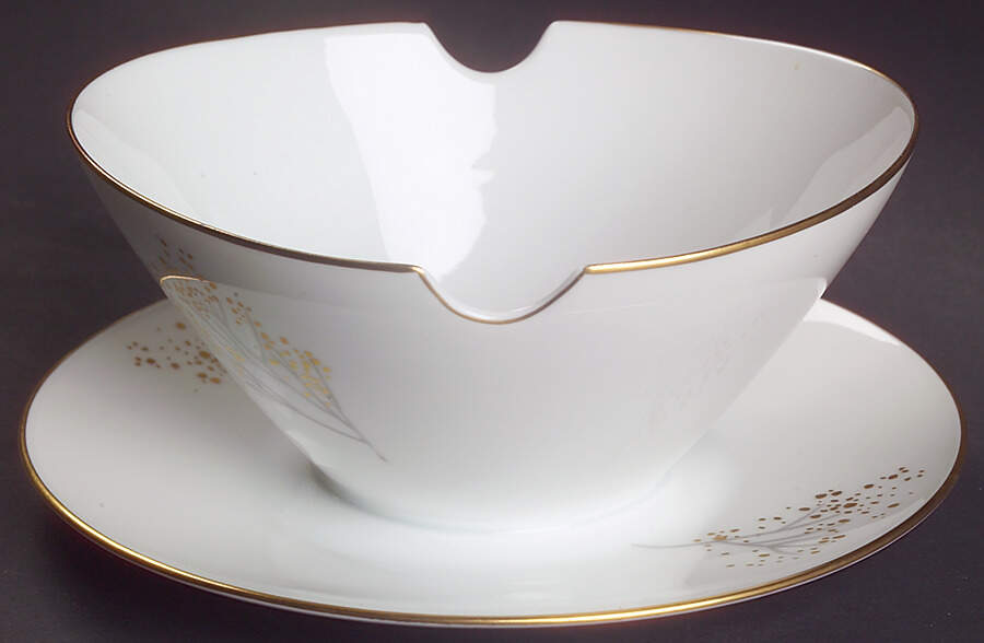 R335 Gravy Boat with Attached Underplate by Rosenthal - Continental-1