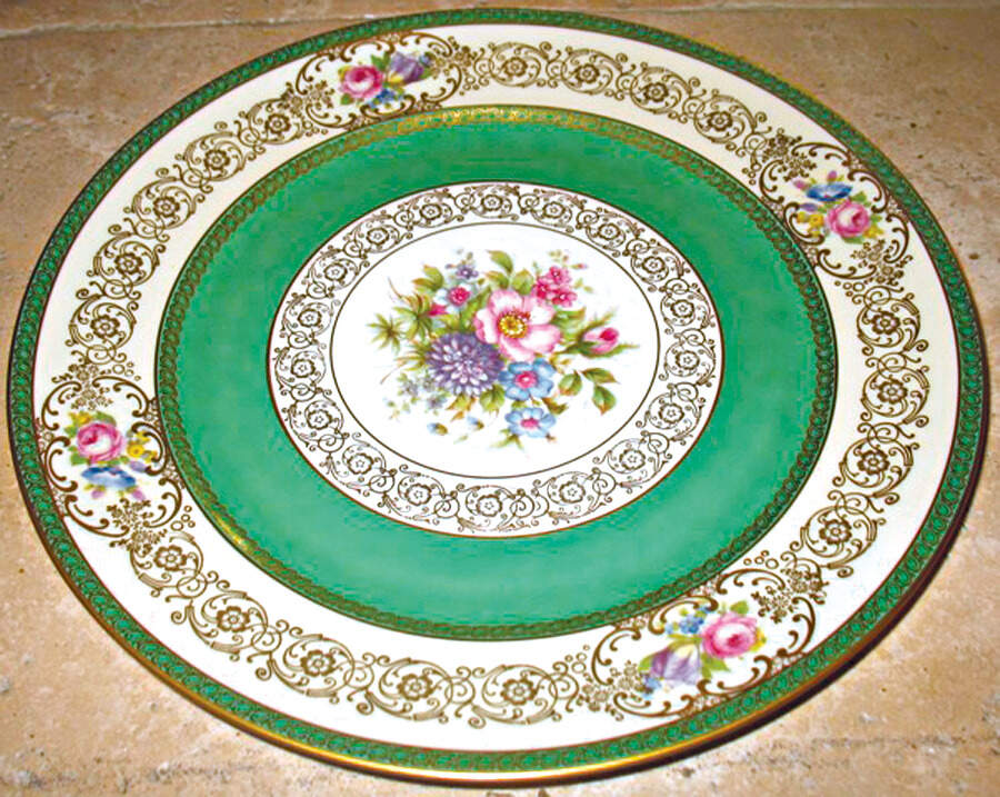 R391 Dinner Plate by Rosenthal - Continental-1