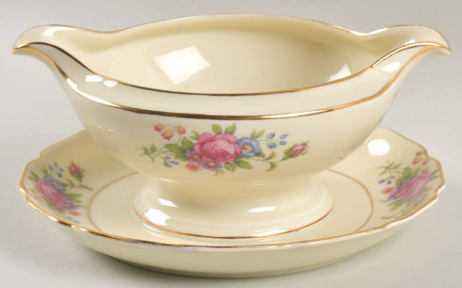 R395 Gravy Boat with Attached Underplate by Rosenthal - Continental-1