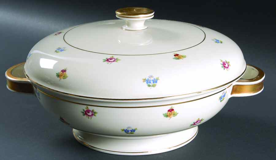 Rob Roy (Smooth) Round Covered Vegetable by Rosenthal - Continental-1