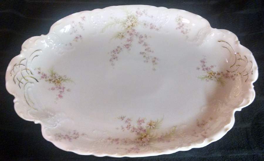 R429 13" Oval Serving Platter by Rosenthal - Continental-1