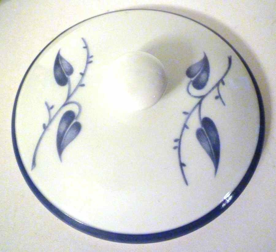 R432 Lid for Sauce Boat by Rosenthal - Continental-1