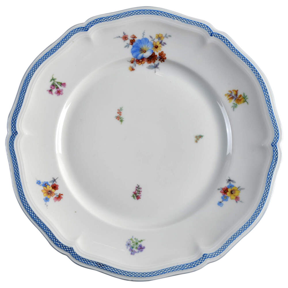 R44 Dinner Plate by Rosenthal - Continental-1