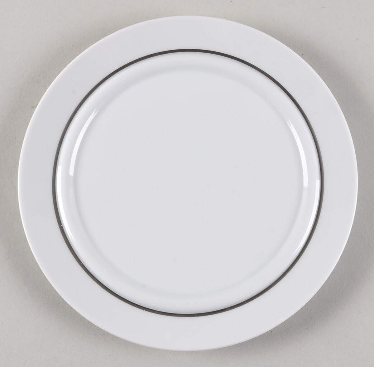 R526 Salad Plate by Rosenthal - Continental-1