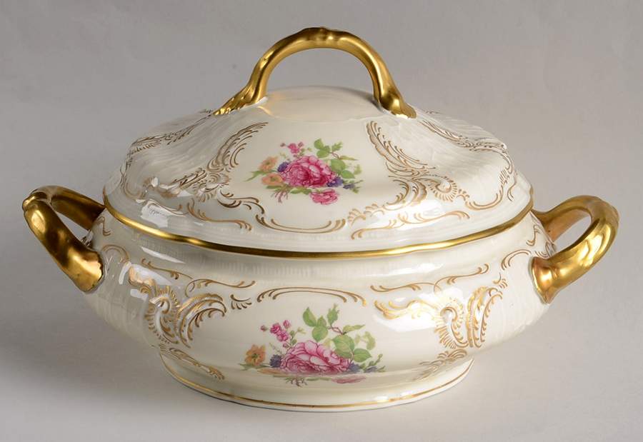 R53 Round Covered Vegetable by Rosenthal - Continental-1