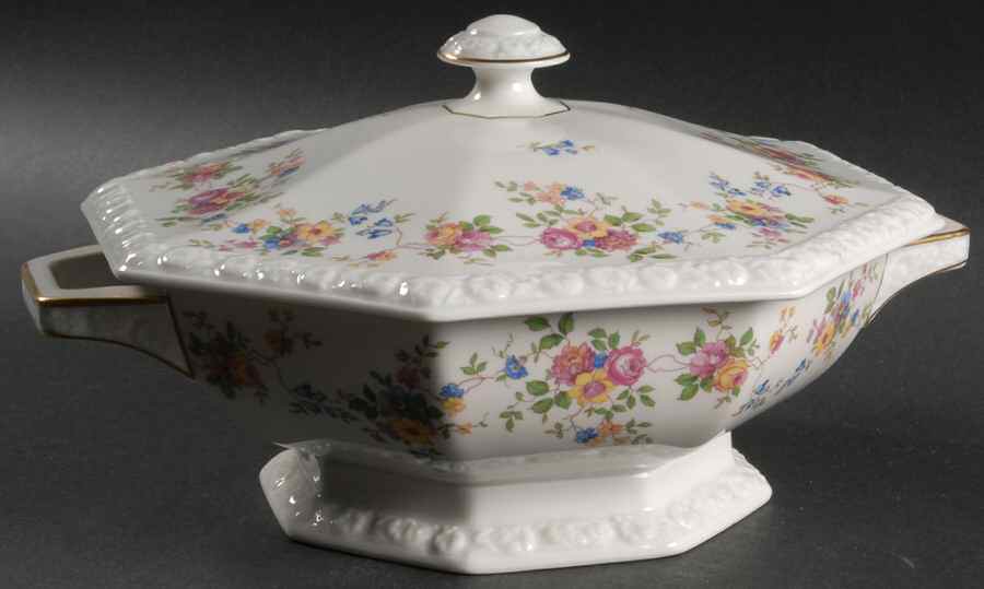 R56 Round Covered Vegetable by Rosenthal - Continental-1