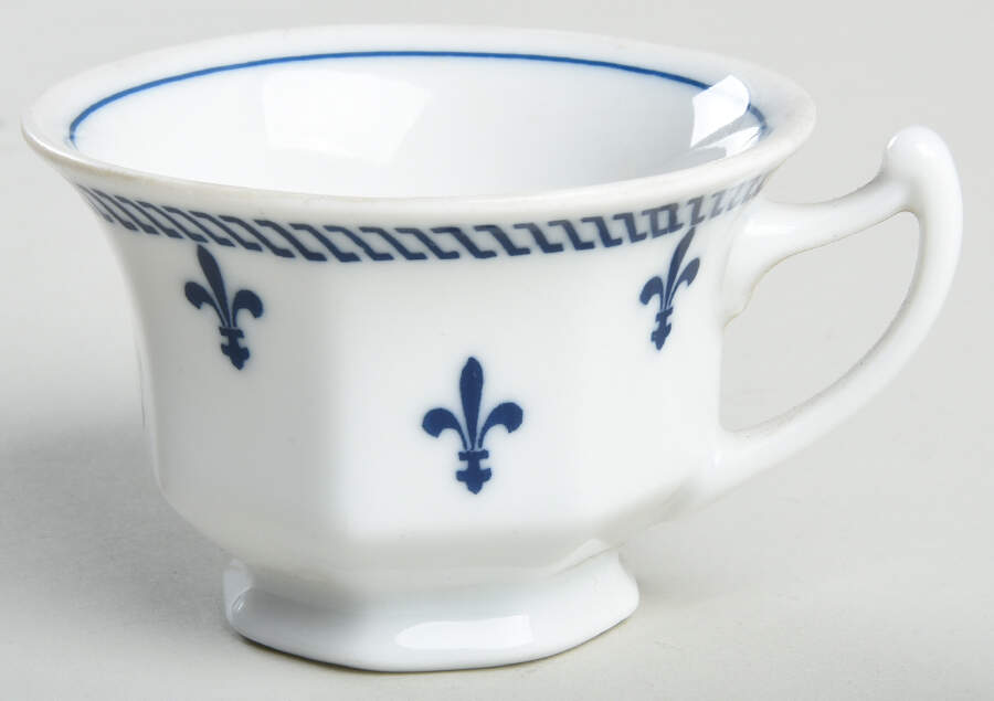 R82 Footed Demitasse Cup by Rosenthal - Continental-1