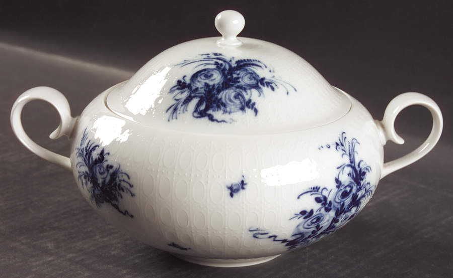 Rhapsody Round Covered Vegetable by Rosenthal - Continental-1