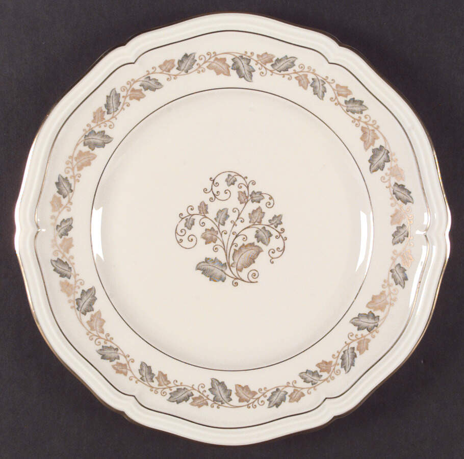 Roxanne (Scalloped) Dinner Plate by Rosenthal - Continental-1