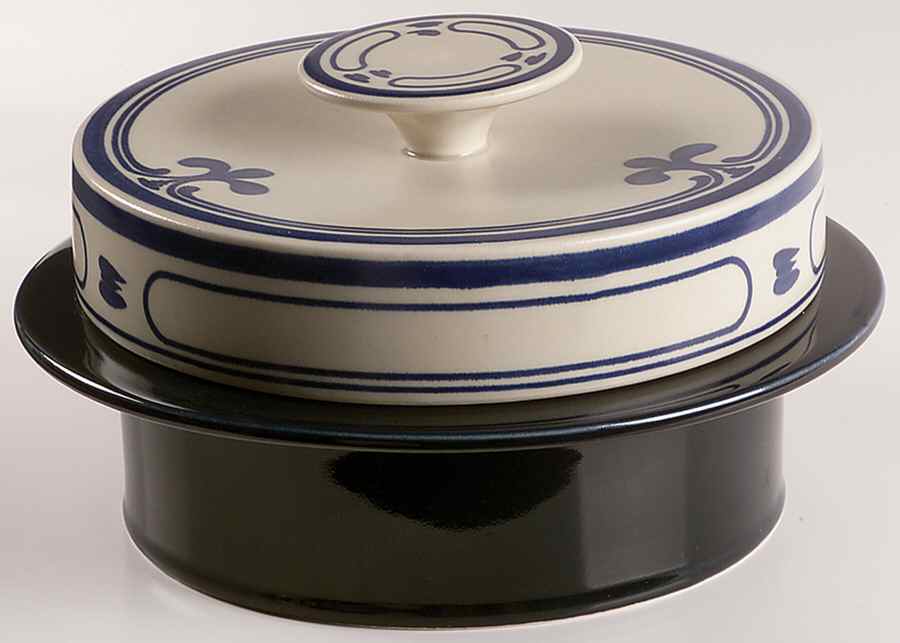 Siena Blue 2.25 Qt Round Covered Casserole by Rosenthal - Continental-1