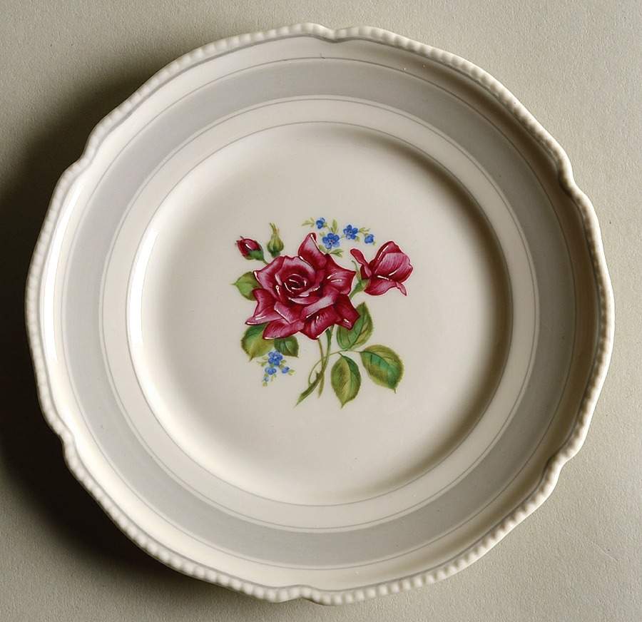 Tudor Rose Bread & Butter Plate by Rosenthal - Continental-1