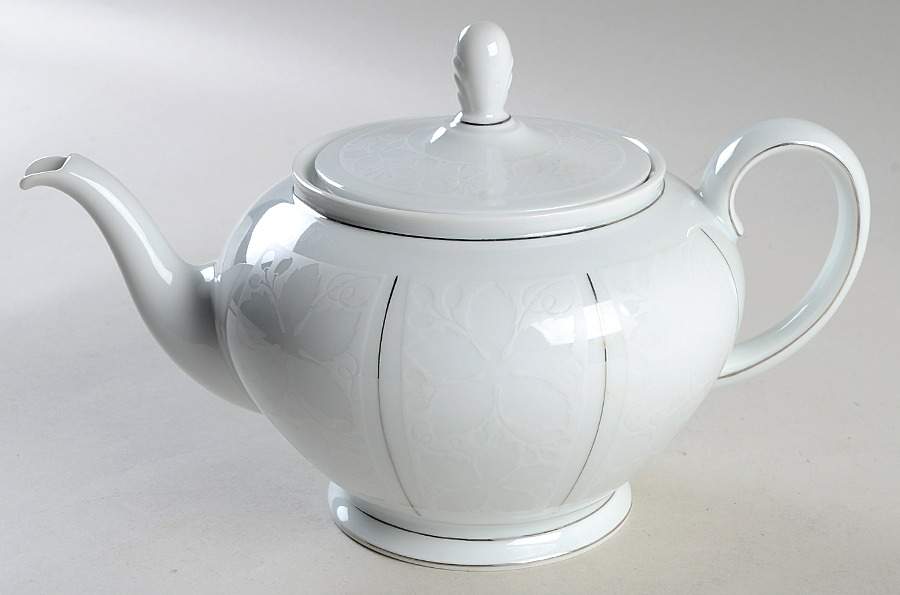 White Velvet (Platinum) Teapot & Lid by Rosenthal - Continental-1