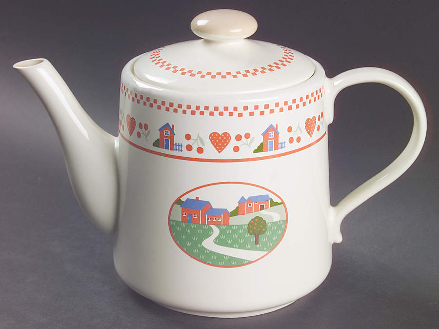 Heart and Home Teapot & Lid by Raintree-1