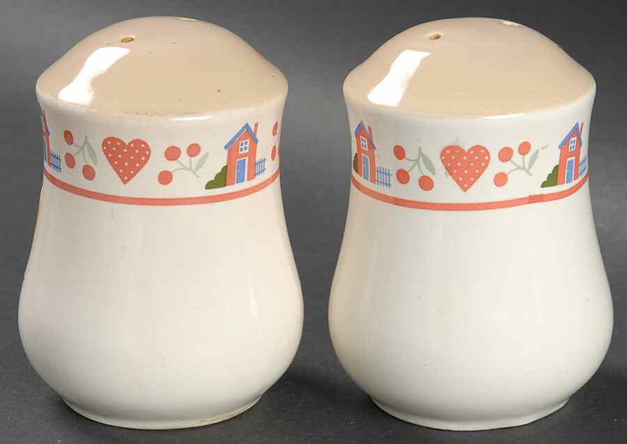 Heart and Home Salt & Pepper Set by Raintree-1