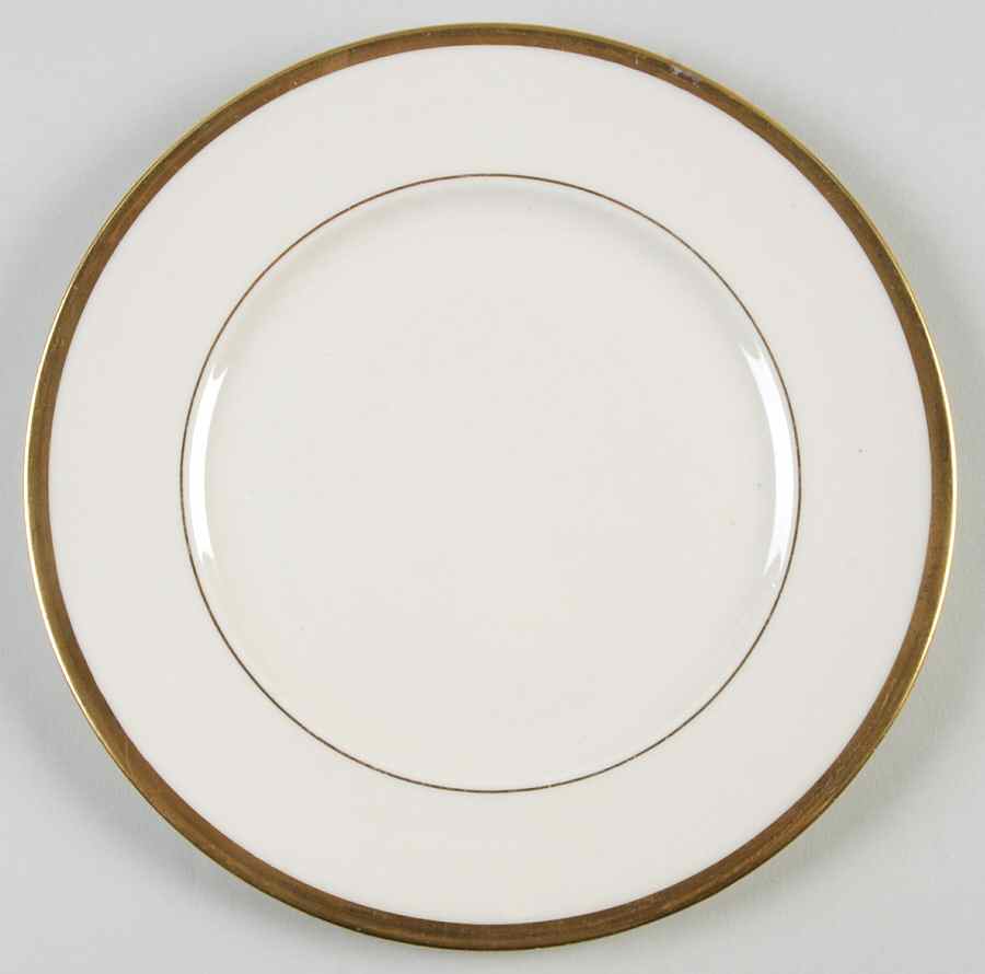 Wilshire Gold Salad Plate by Ransgil-1