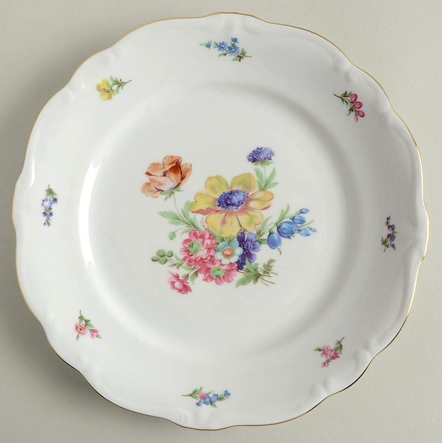 Queen Anne Dinner Plate by Royal Bavaria-1