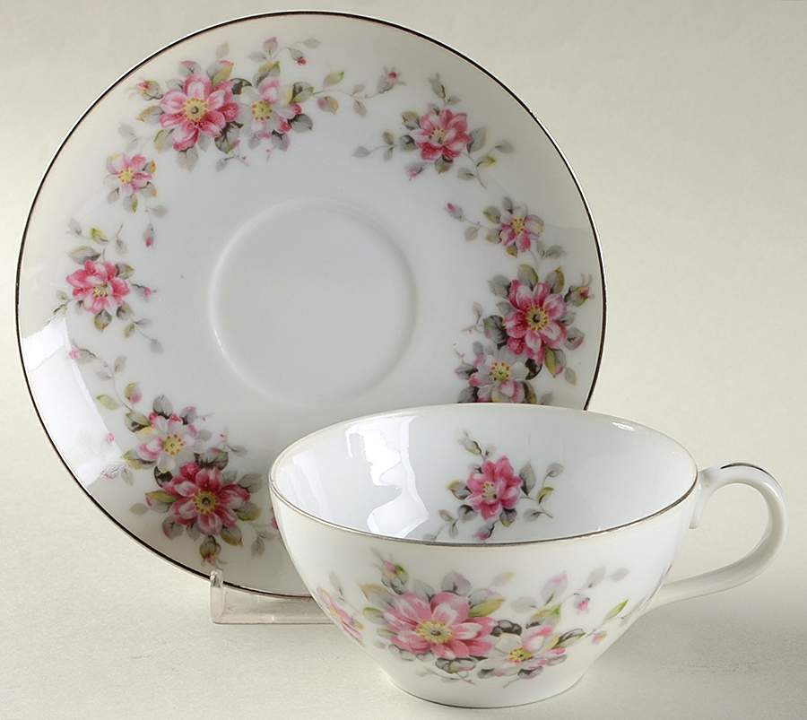 Doris Flat Cup & Saucer Set by Roberts-1